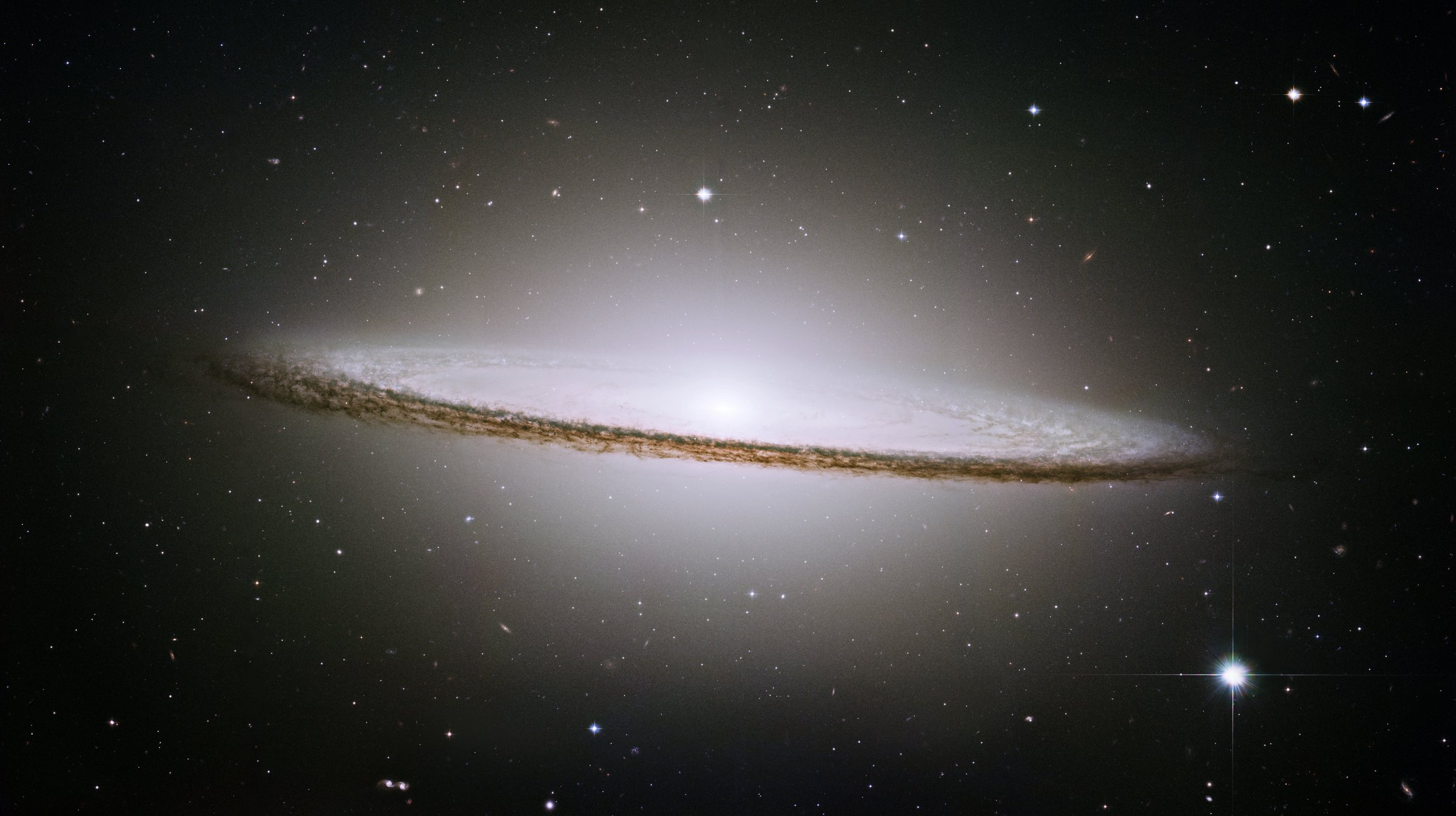Hubble mosaic of the majestic Sombrero Galaxy
